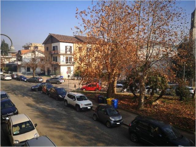 Locale in vendita di 70 m² in Piazza San Giovanni