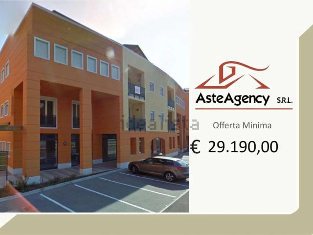 Locale in vendita di 70 m² in Piazzale Mariano Rumor