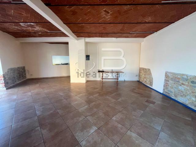 Locale in vendita di 70 m² in Via Vicinale Casaccia, 9