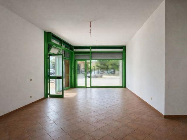 Locale in vendita di 70 m² in Via Bepi Romagnoni