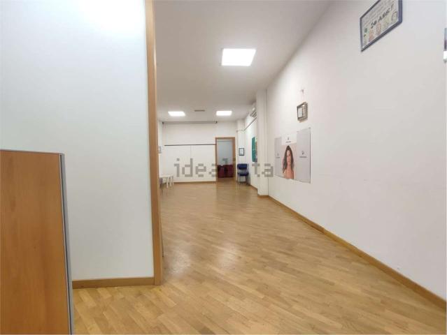 Locale in vendita di 70 m² in Via Carlo Puini