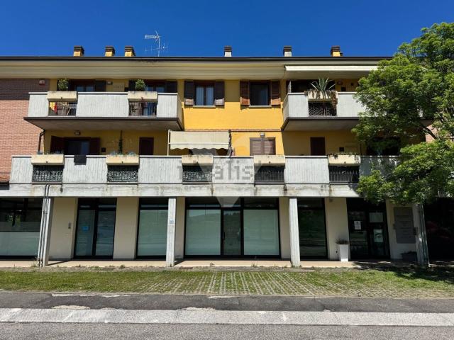 Locale in vendita di 70 m² in Via D. Campana