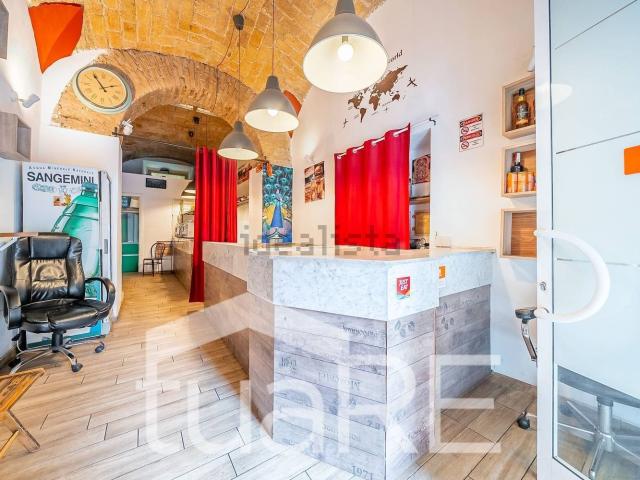 Locale in vendita di 70 m² in Via degli Umbri