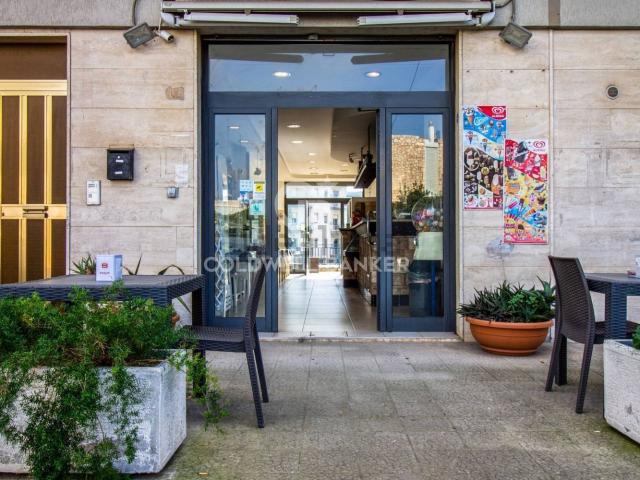 Locale in vendita di 70 m² in Via Dottore Francesco Rodio, 60