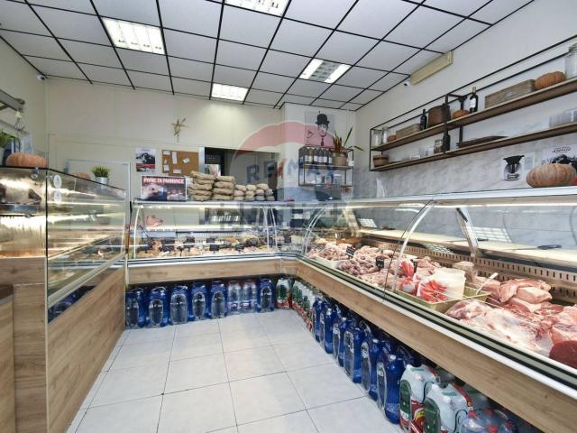 Locale in vendita di 70 m² in Via Etnea, 374