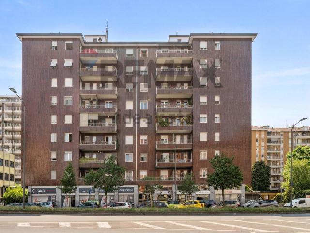 Locale in vendita di 70 m² in Via Filippo Brunelleschi, 4