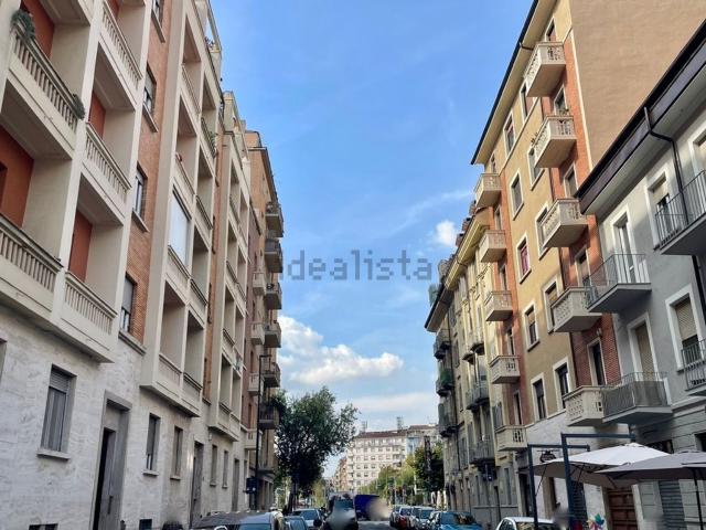 Locale in vendita di 70 m² in Via Fratelli Carle
