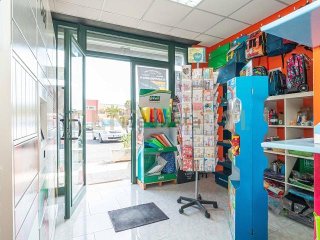 Locale in vendita di 70 m² in Via Giovanni Guglielmino, 62