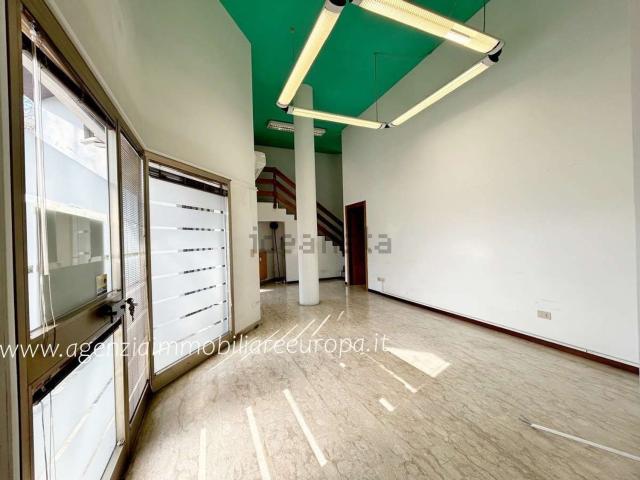 Locale in vendita di 70 m² in Via Guizza Conselvana