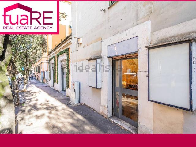 Locale in vendita di 70 m² in Via Nemorense