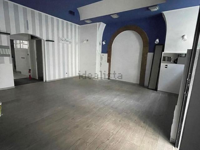 Locale in vendita di 70 m² in Via Piave