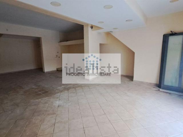 Locale in vendita di 70 m² in Via Pietro Novelli