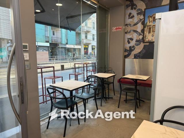 Locale in vendita di 70 m² in Viale Bligny, 1