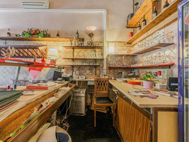 Locale in vendita di 70 m²