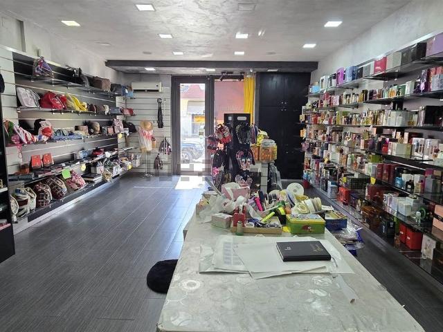 Locale in vendita di 70 m²