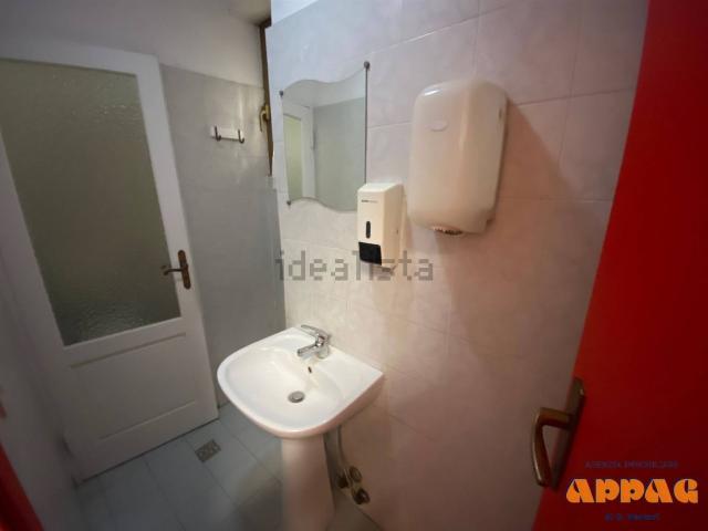 Locale in vendita di 70 m²