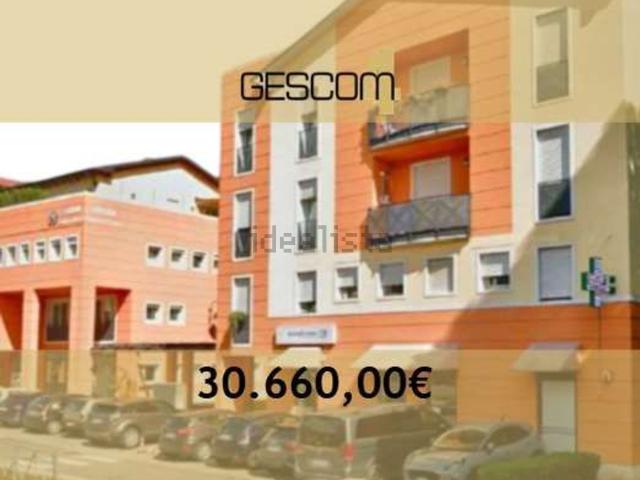 Locale in vendita di 71 m² in Piazzale Mariano Rumor