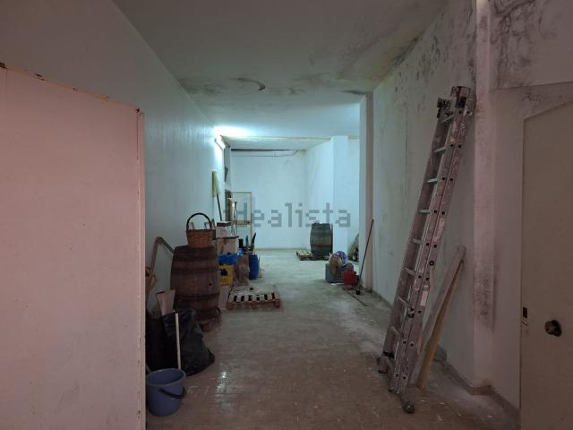 Locale in vendita di 71 m² in Viale Europa, 151