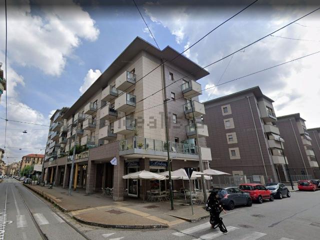 Locale in vendita di 72 m² in Via Monginevro, 103