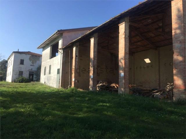 Locale in vendita di 735 m² in Via Zanetta