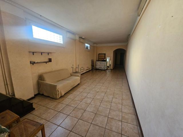 Locale in vendita di 77 m² in Corso Europa