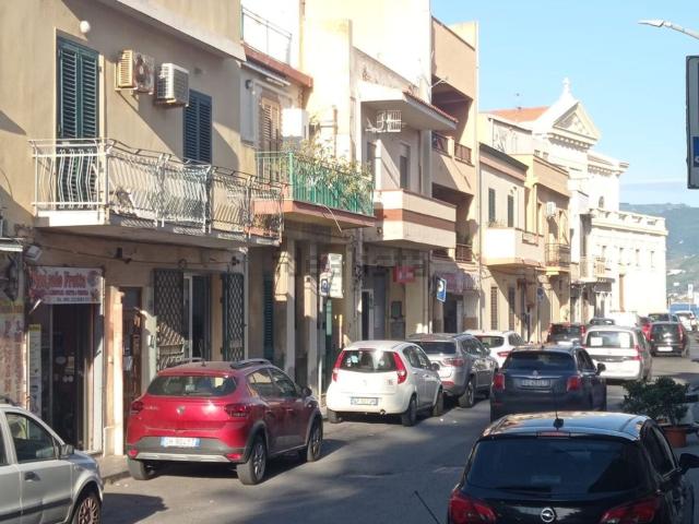 Locale in vendita di 77 m² in Via Nuova, 29