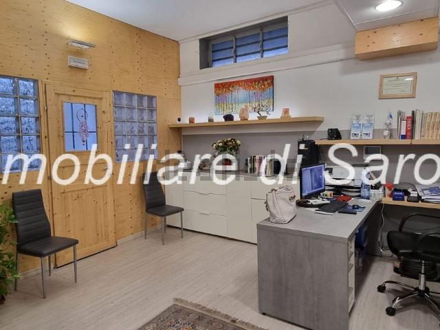 Locale in vendita di 74 m² in Via Carso