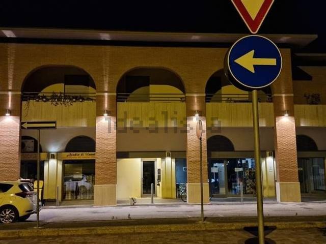 Locale in vendita di 74 m²