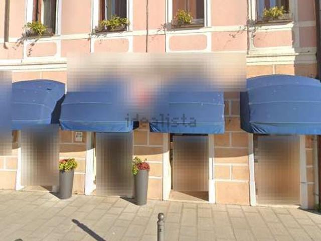 Locale in vendita di 75 m² in Piazza Italia