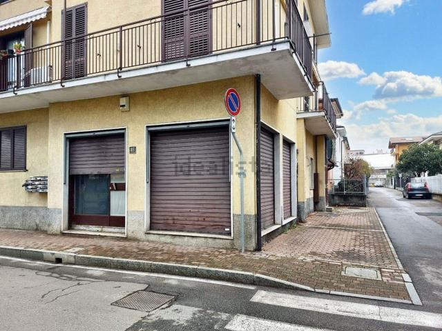 Locale in vendita di 75 m² in Via Carlo Borromeo, 18
