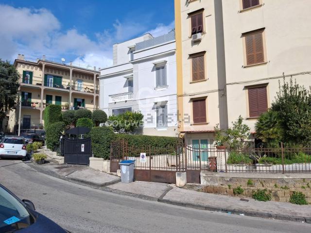 Locale in vendita di 75 m² in Via Carlo de Marco, 38