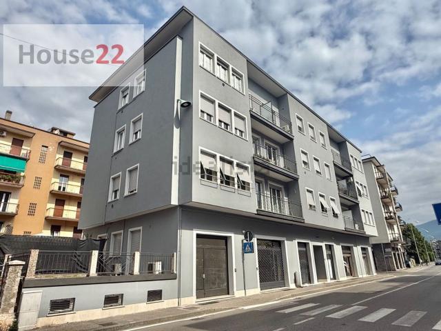 Locale in vendita di 75 m² in Via Crocifissa di Rosa, 93