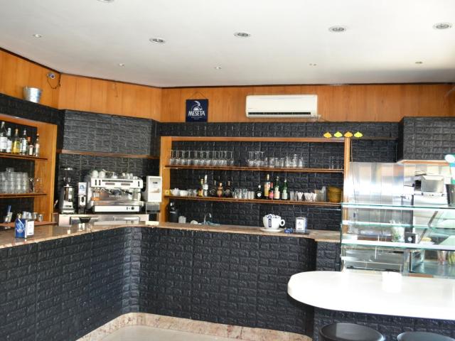 Locale in vendita di 75 m² in Via Lame, 208