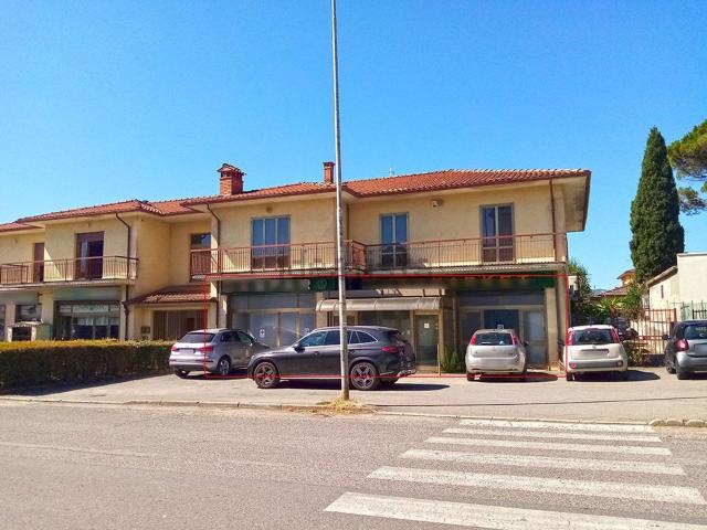 Locale in vendita di 75 m² in Via Piave