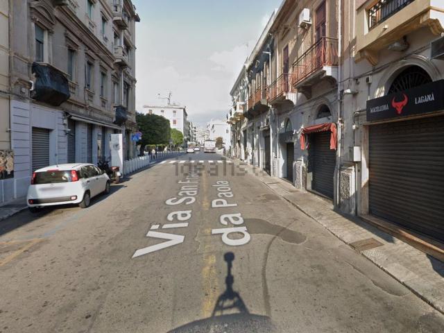 Locale in vendita di 75 m² in Via San Francesco da Paola