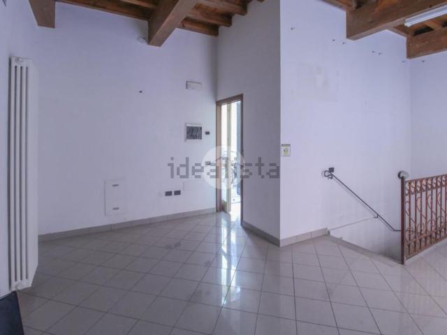 Locale in vendita di 75 m² in Via San Martino