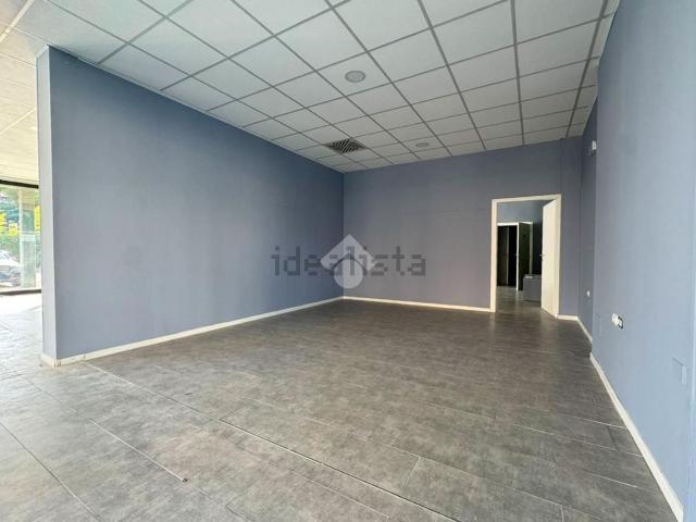 Locale in vendita di 75 m²