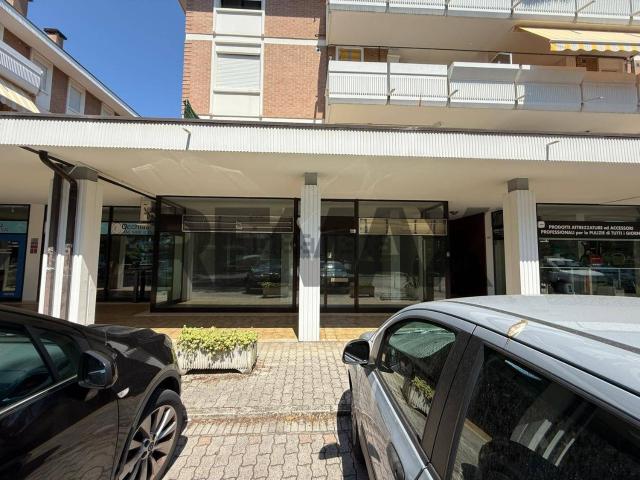 Locale in vendita di 75 m²