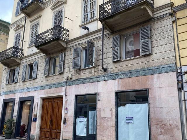 Locale in vendita di 76 m² in Corso Roma, 95