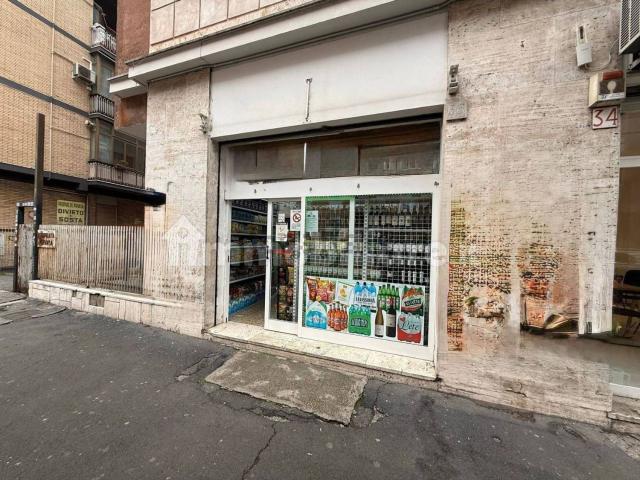 Locale in vendita di 78 m² in Via Ignazio Persico