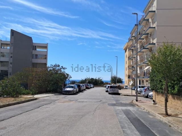 Locale in vendita di 78 m² in Via Jacopo Ruffini