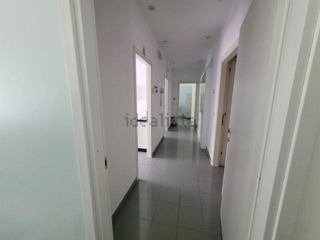 Locale in vendita di 79 m² in Via de Barberi