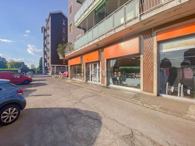 Locale in vendita di 800 m² in Strada Statale 9 Via Emilia
