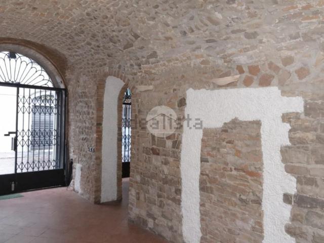 Locale in vendita di 80 m² in Borgo Palazzo