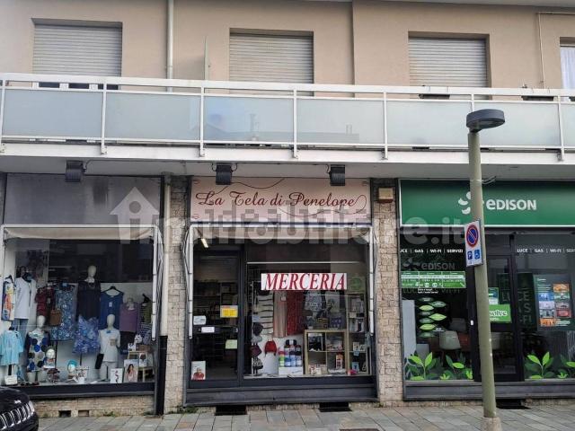 Locale in vendita di 80 m² in Via Torino, 24