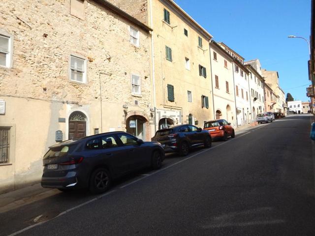 Locale in vendita di 80 m² in Via Vittorio Emanuele, 52