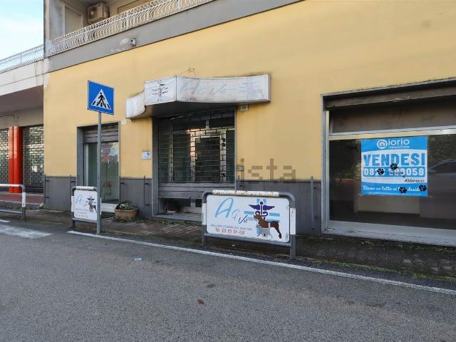 Locale in vendita di 80 m² in Via degli Orti, 54