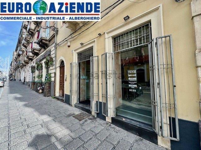 Locale in vendita di 80 m² in Via Etnea, 358