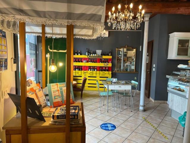 Locale in vendita di 80 m² in Via Galliera Nord, 3091