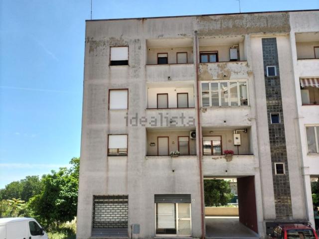 Locale in vendita di 80 m² in Via Ippolito Sabino, 8